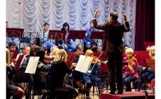 Днепропетровская Филармония - фото (1739-9274)