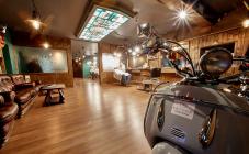 Frisor - фото (588-2077)