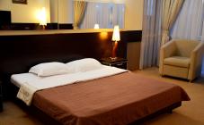 Terra Nova - фото (6132-44618)