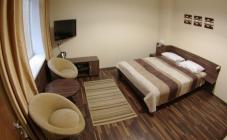 Дарницкий - фото (6013-44851)