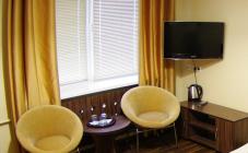 Дарницкий - фото (6013-44852)