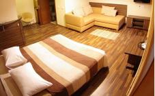 Дарницкий - фото (6013-44853)