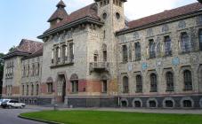 Полтавский краеведческий музей  - фото (9581-54059)