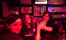 Праздновала там день рождение! Демократичные цены. Отличная музыка, наверное изюминка заведения в - фото (501-27422)