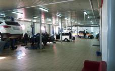 Автосалон "Закарпат-Авто" - фото (2284-13047)