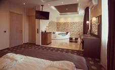 Ambassador Plaza - фото (6407-33245)