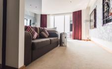 11 Mirrors - фото (5508-28187)