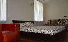 Hostel Holiday Host - фото (6499-44030)