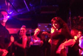 Праздновала там день рождение! Демократичные цены. Отличная музыка, наверное изюминка заведения в - фото (501-27424)