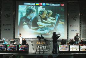 От обычного компьютерного клуба разросся до кибер арены мирового масштаба. Турниры и другие ивенты - фото (502-27427)