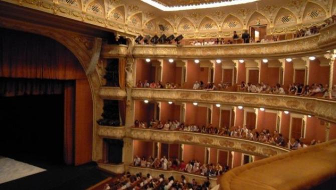 Киевский академический театр драмы и комедии - фото (5413-27410)