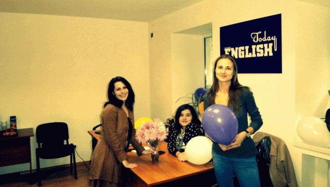 English Today - фото (7412-42799)