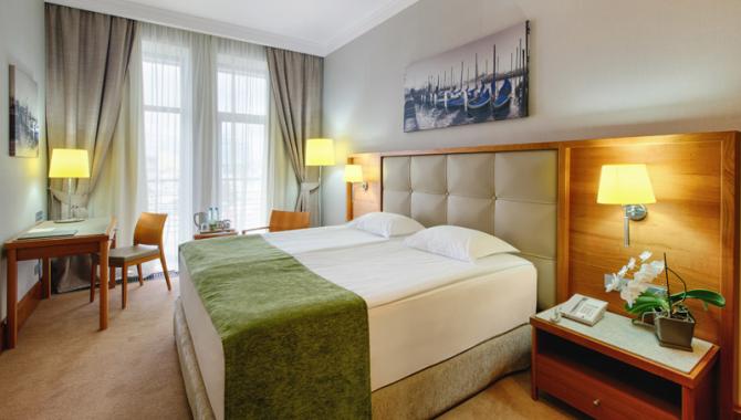 Cityhotel Apartments - фото (6080-43826)