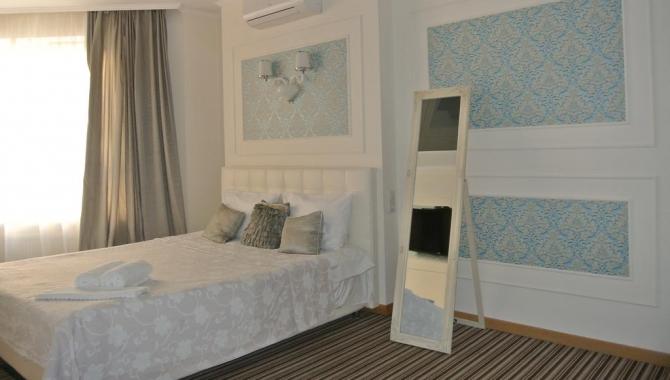 На Позняках - фото (6093-44220)