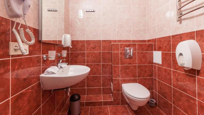 West Park Hotel - фото (6438-44397)