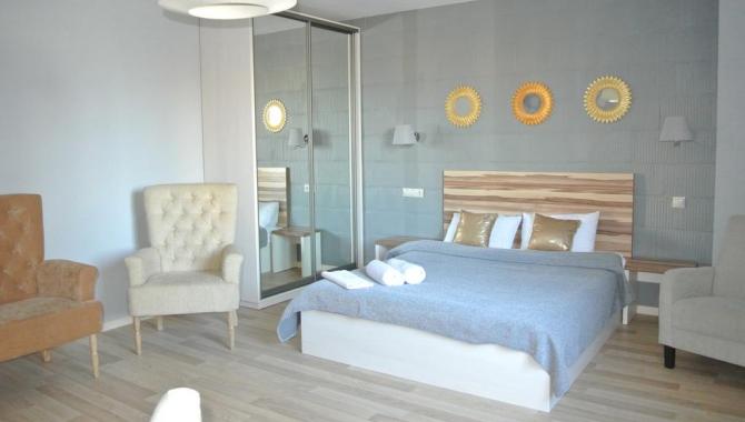 Mini Hotel on Demiivska - фото (6092-44215)