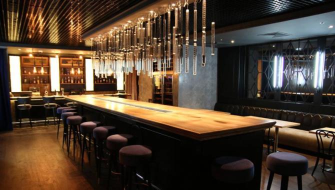 Hitchcook Bar - фото (3800-46118)