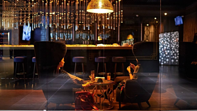 Hitchcook Bar - фото (3800-46119)