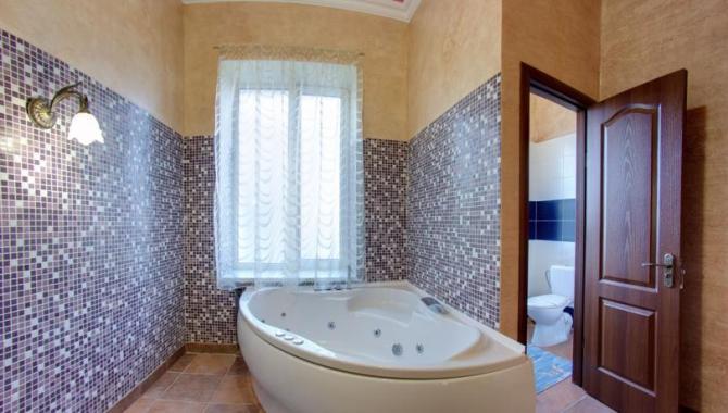 Пиросмани - фото (6586-44909)