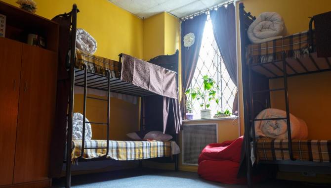 Hostel Royal Home - фото (6509-44072)