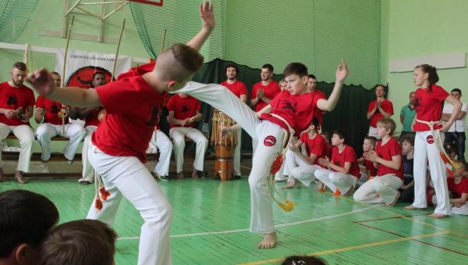 Группа Аше Капоэйра в Украине - фото (961-4409)