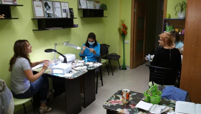 Студия парикмахерского искусства и ногтевой эстетики СЕЛЕНА - фото (867-3829)