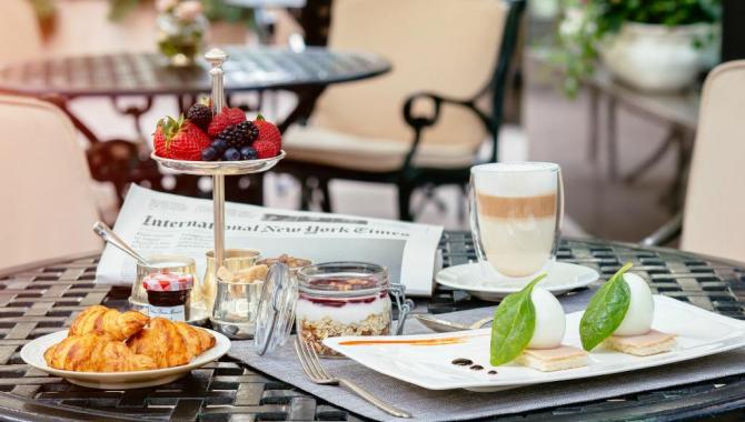 Comme Il Faut - фото (5132-46676)