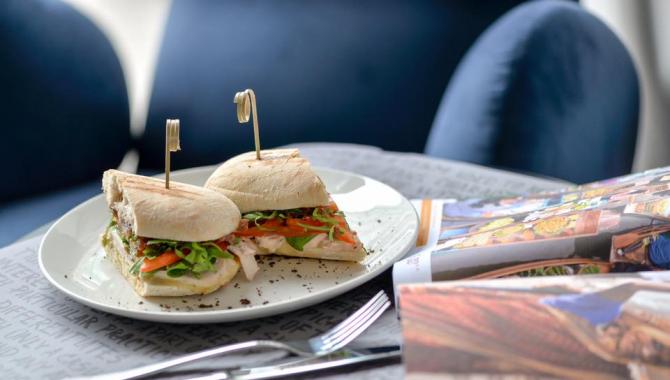 Fandom Coffee Bar - фото (3593-47606)