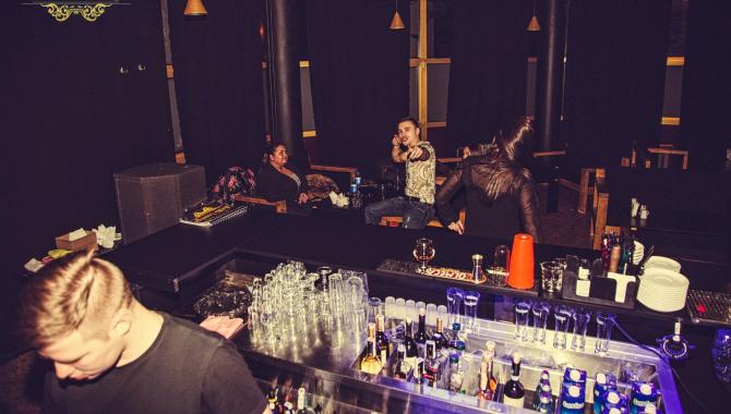 Bari Lounge - фото (3861-45672)