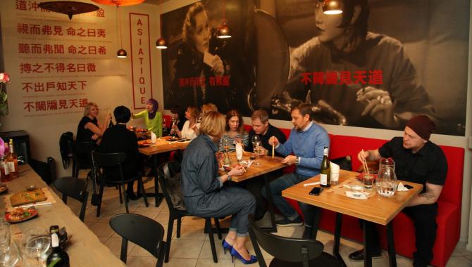 Asiatique - фото (5090-45614)