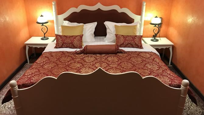 Мисливський двір - фото (6131-44803)