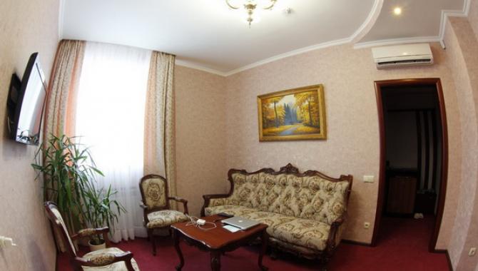 Ekaterina Velikaya - фото (6147-43853)