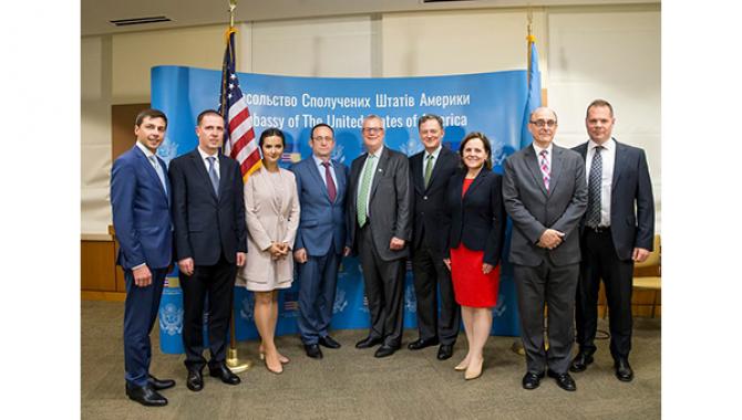 Посольство США в Украине - фото (1698-9082)