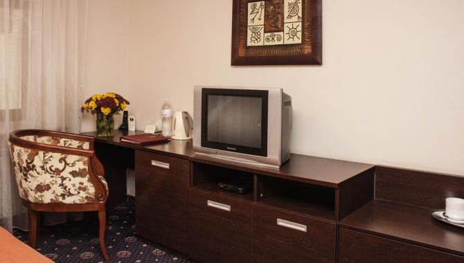 Инкогнито - фото (6133-44552)