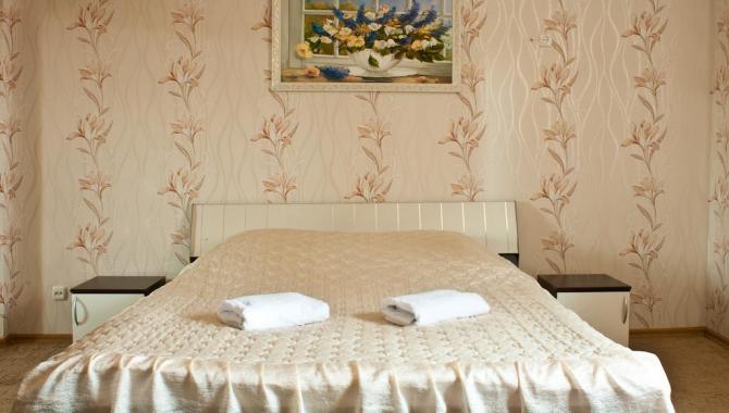 Дельта - фото (6454-44709)