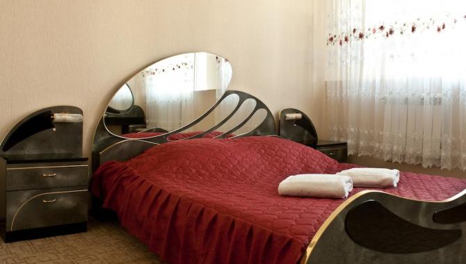 Дельта - фото (6454-44708)