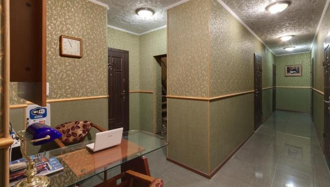 Покровский - фото (6476-44811)