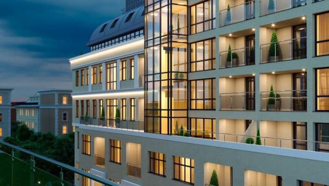 Leonardo town - фото (7768-50009)