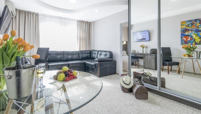 Галера - фото (6032-44838)