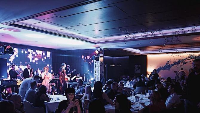 Senator - фото (4034-47428)