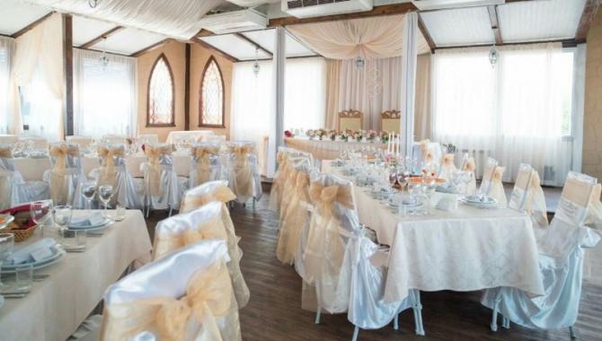 Замок Выдубичи - фото (4837-46135)