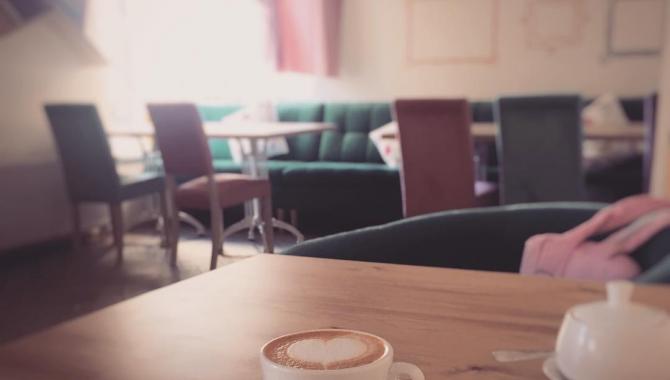 Мама Цілувала - фото (3757-46873)