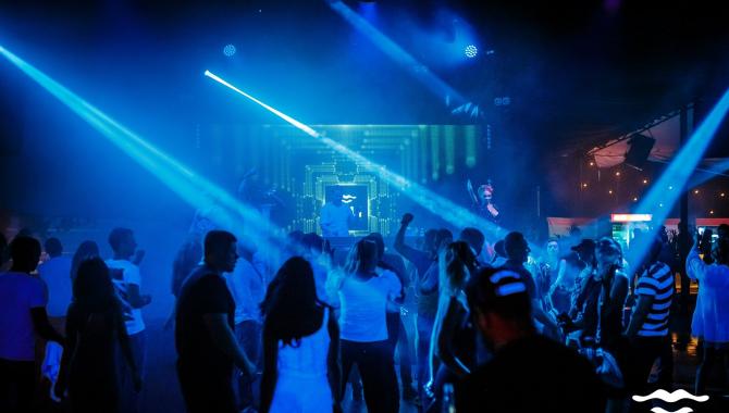 Dali Park - фото (6320-40883)