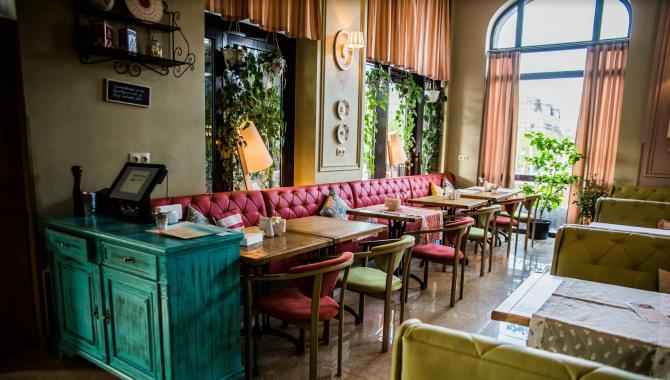 Файна Фамилия - фото (4822-46890)