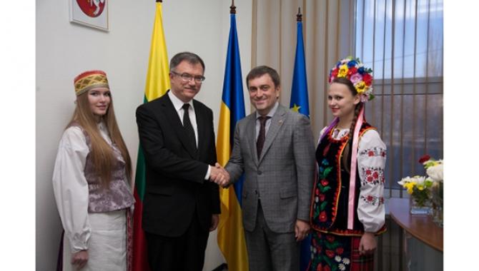 Почесне консульство Литовської Республіки у м. Дніпро - фото (1697-9076)