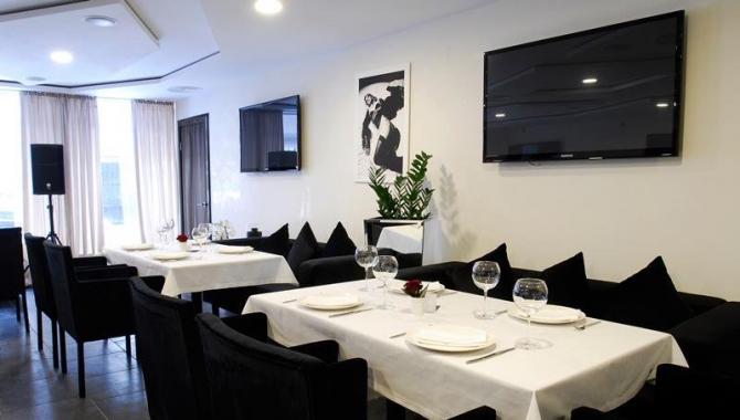 Pauz Cafe - фото (6387-41296)