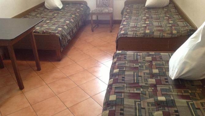 Slavutych na Vode - фото (6423-44326)