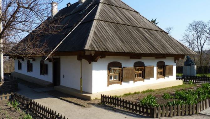 Музей Котляревского - фото (9574-54045)