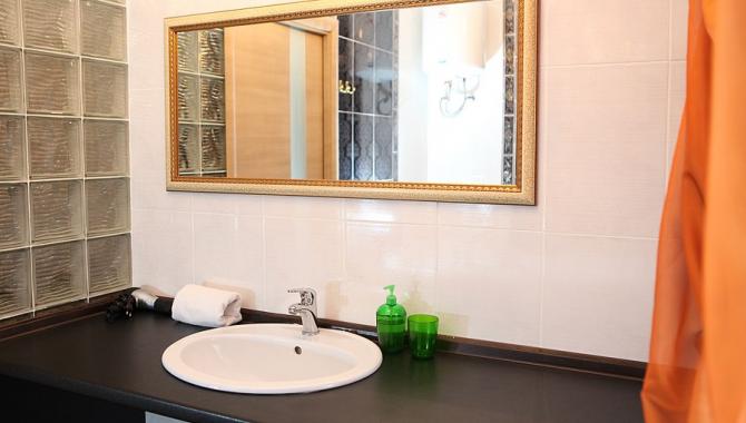 Kiev General Apartments - фото (5978-44167)