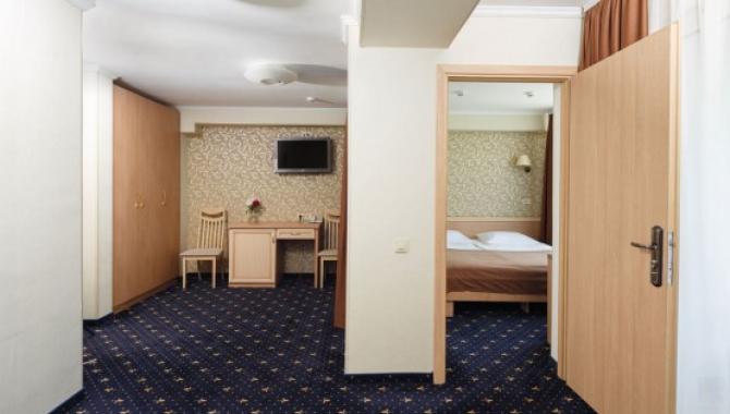 Аркадия - фото (7013-45470)